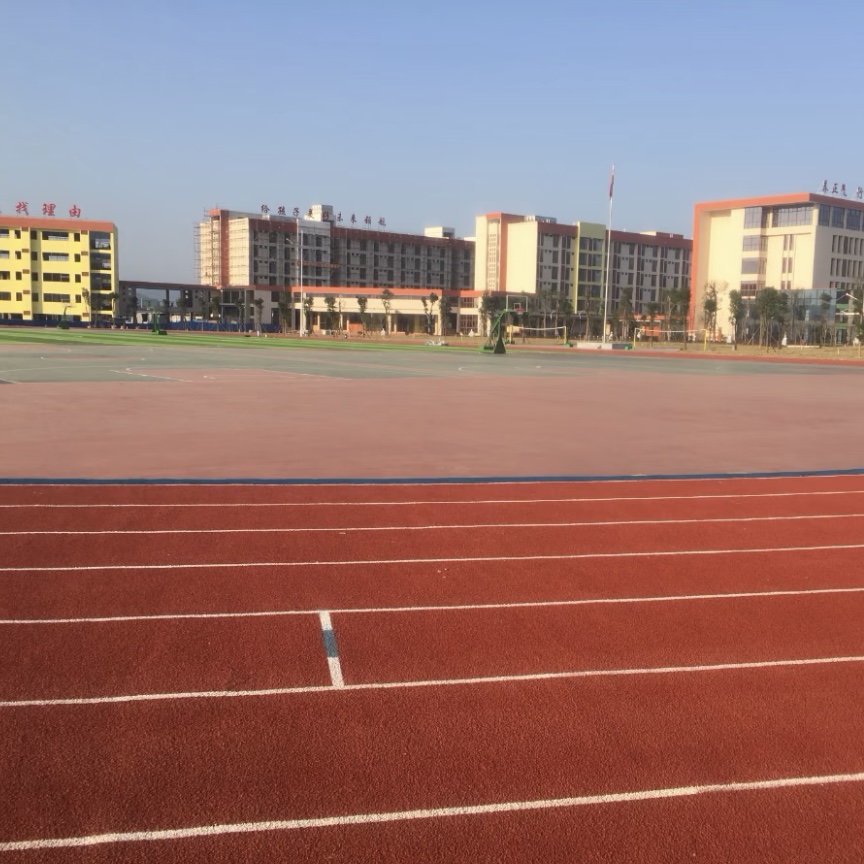 维护成本太高?选择透气型跑道,省钱省心更耐用