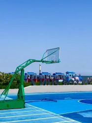 硅PU球场五年不褪色的秘诀